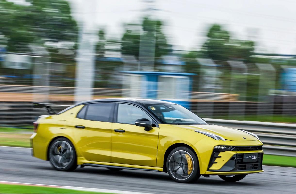 领克03+配置参数公布,领克03+配置参数及价格