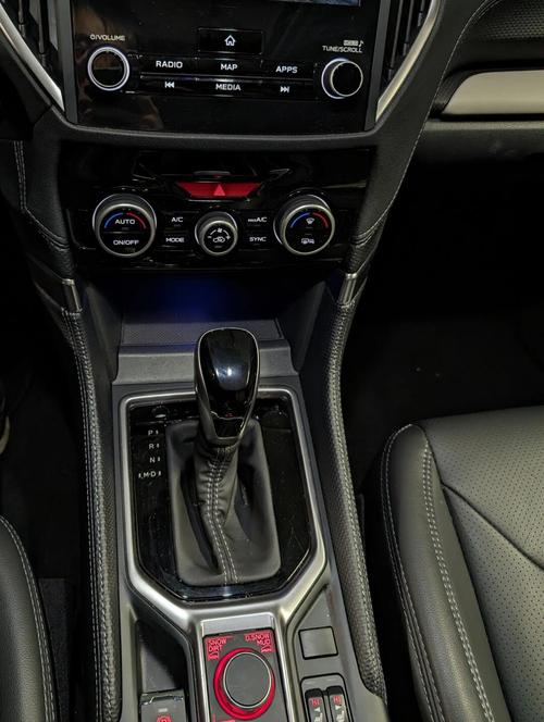 斯巴鲁森林人的驾驶乐趣(斯巴鲁森林人驾驶视频)