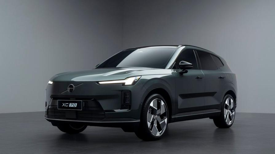 沃尔沃xc70图片 xc70沃尔沃新款报价及图片