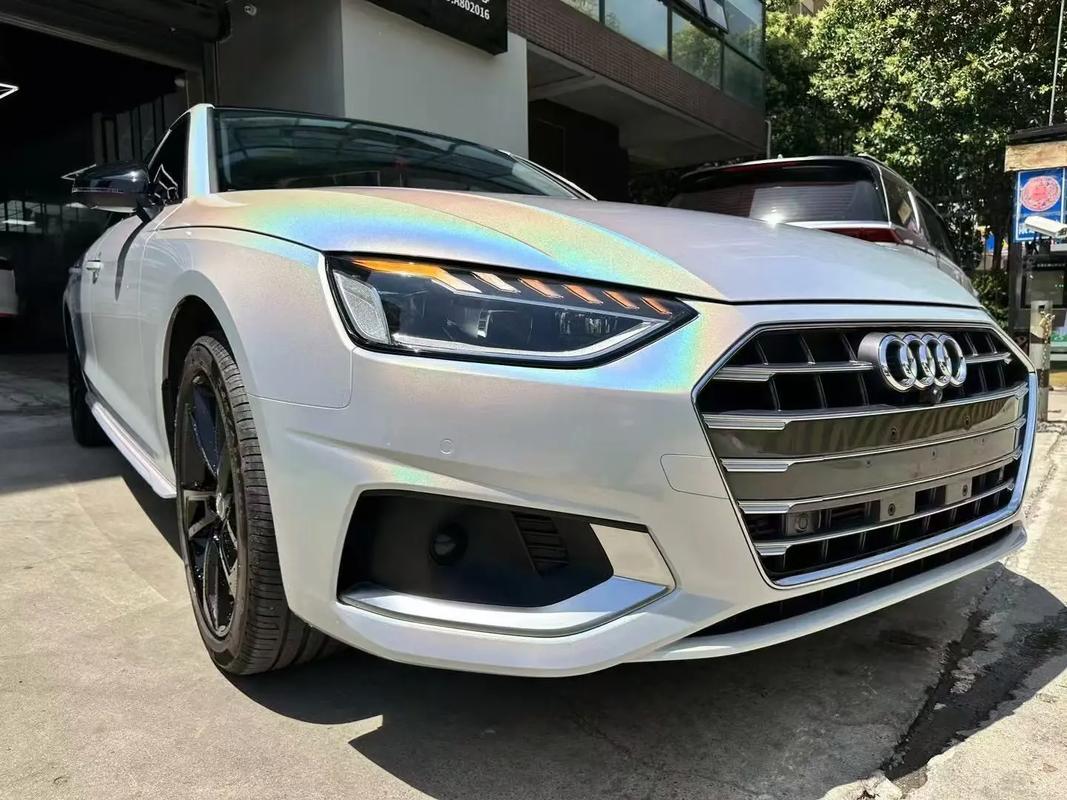 汽车改色贴膜1500元钱,汽车改色贴膜1500元钱是真的吗