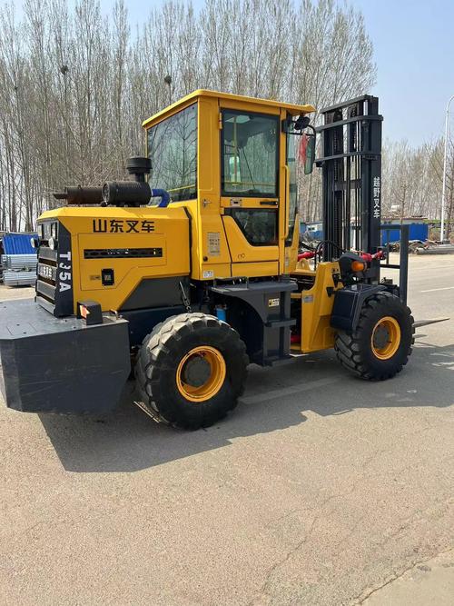 山推叉车3吨价格表(山推叉车生产厂家在什么地方)