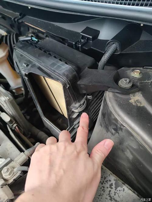 新逍客换空调滤芯视频,逍客更换空调滤芯