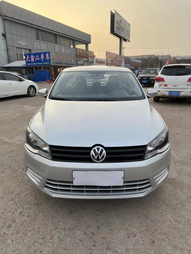 新乡市二手车(新乡市二手车过户需要多少钱)