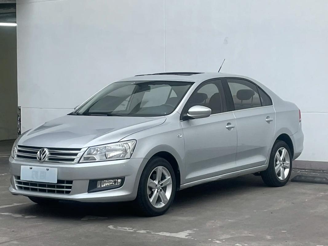 新大众桑塔纳多少钱 桑塔纳新车4万元