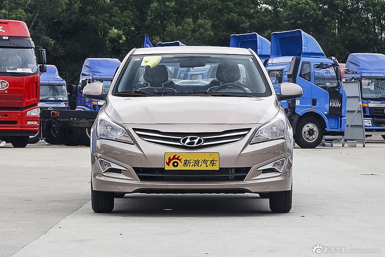 14年现代瑞纳图片 14年现代瑞纳14自动价格及图片