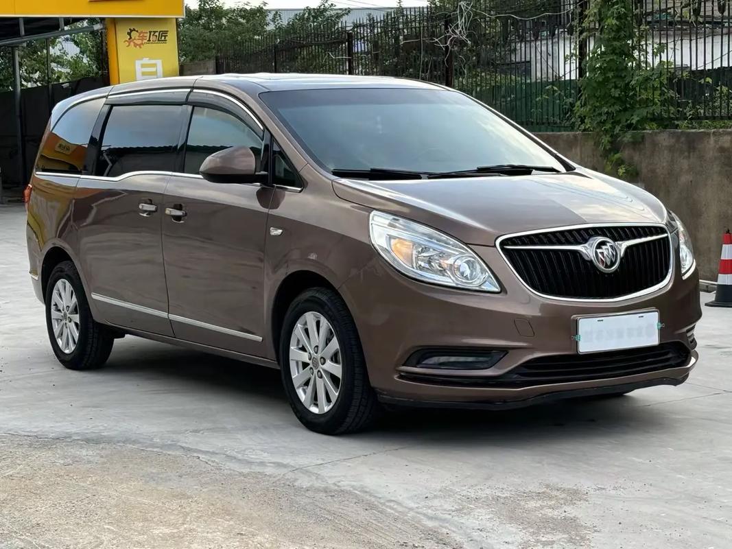 别克七座车(别克七座车图片)