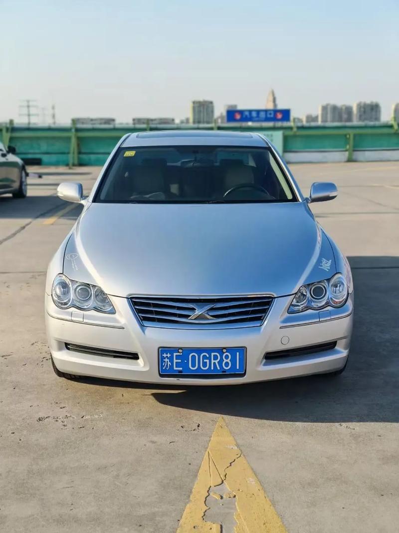 2010年的丰田锐志值多少钱,2010款锐志图片欣赏