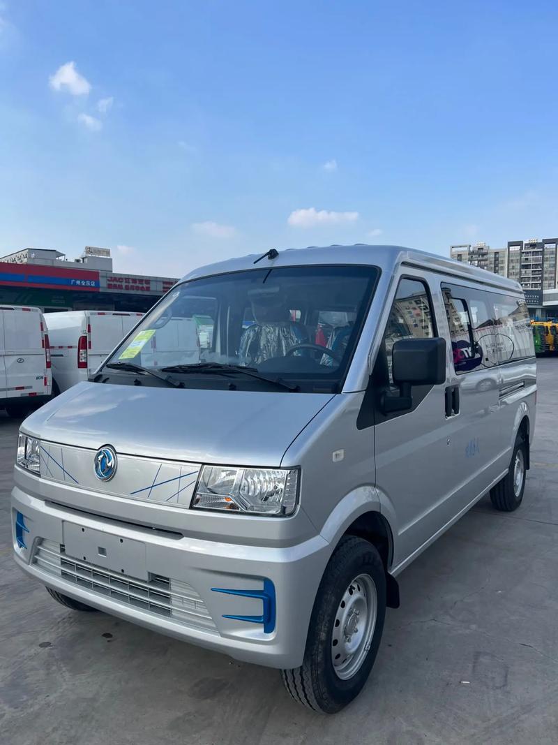 东风新能源货运面包车(东风新能源小面包)